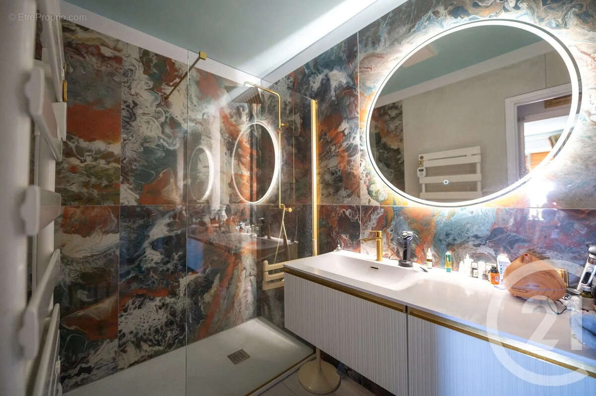 Appartement à HYERES