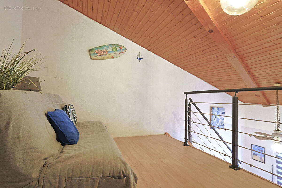 Appartement à VAUX-SUR-MER