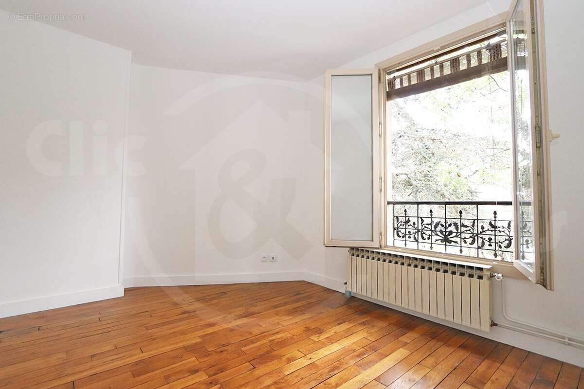 082025 - Appartement à CHAVILLE
