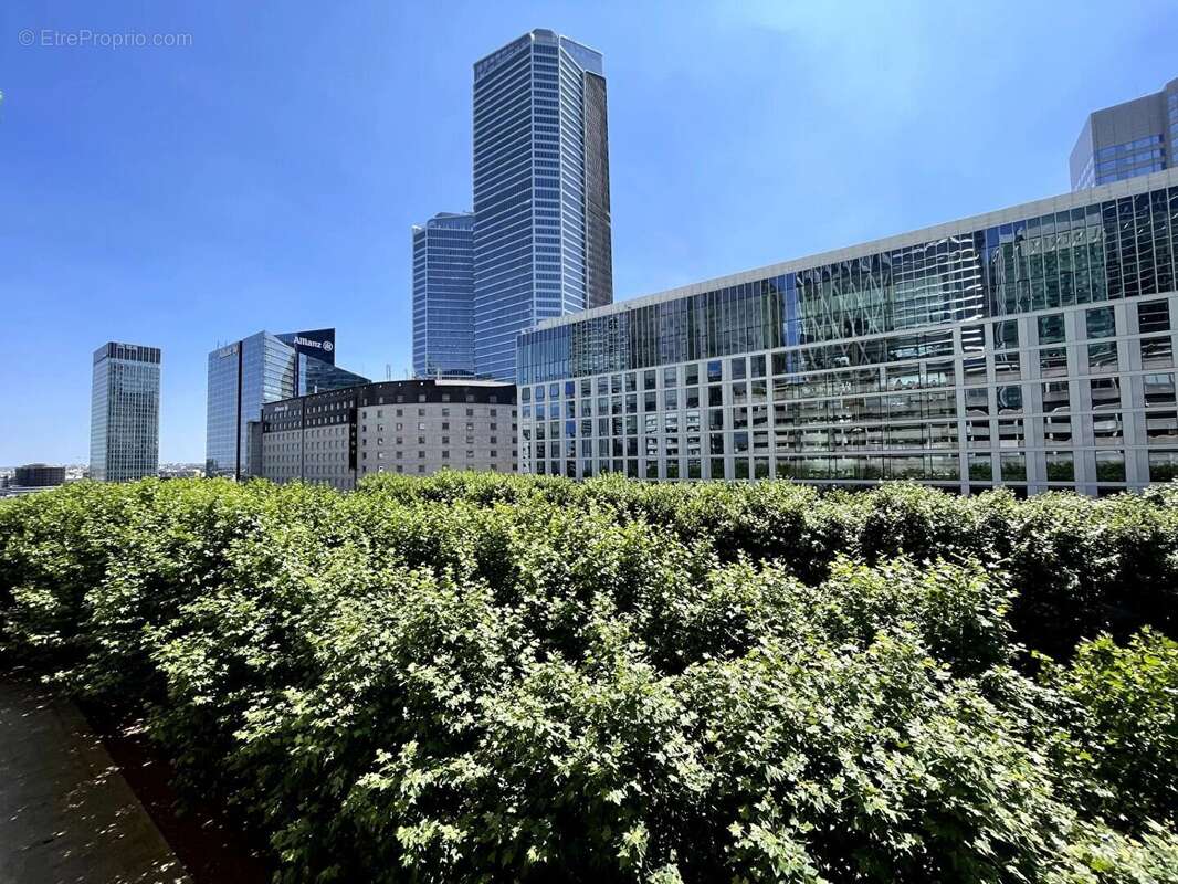 Appartement 80 m² à Courbevoie  - photo 4