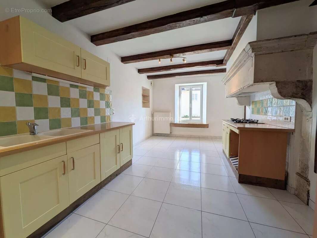 Maison à CHATENOIS