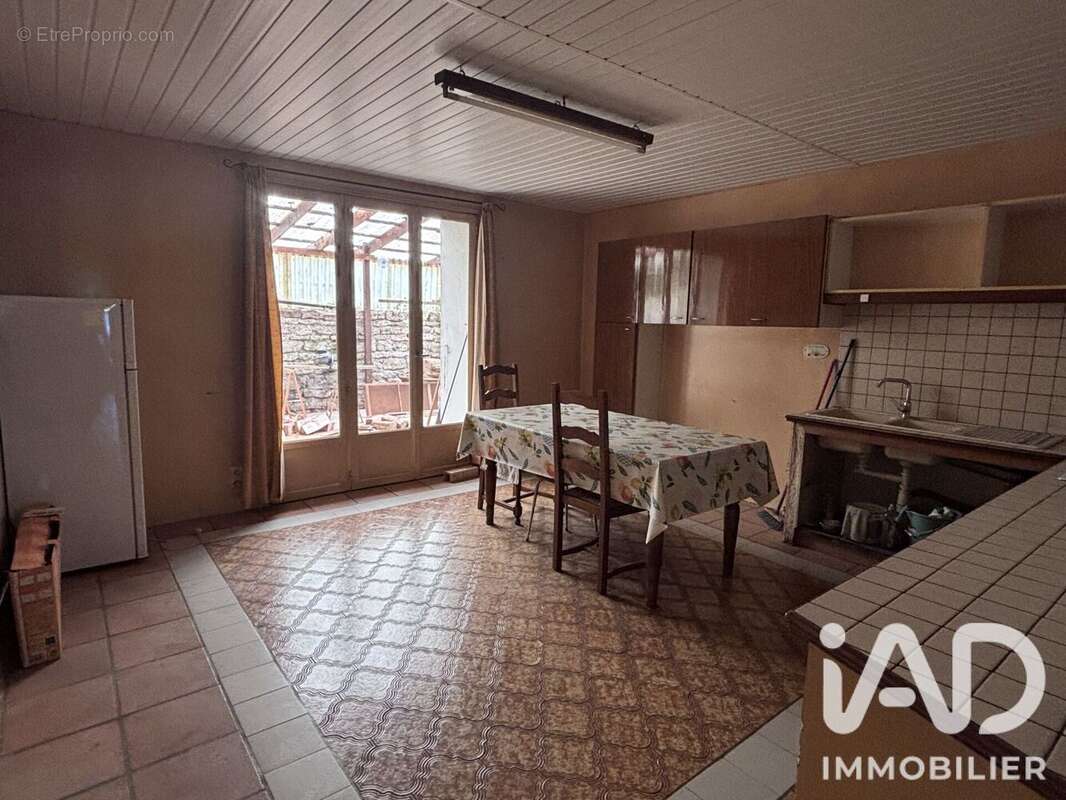 Maison 169 m² à Lanques-Sur-Rognon  - photo 5