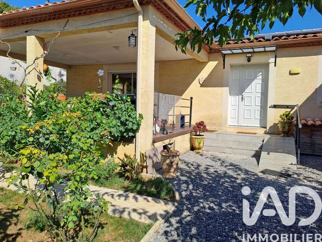 Photo 2 - Maison à SAINT-HIPPOLYTE-DU-FORT