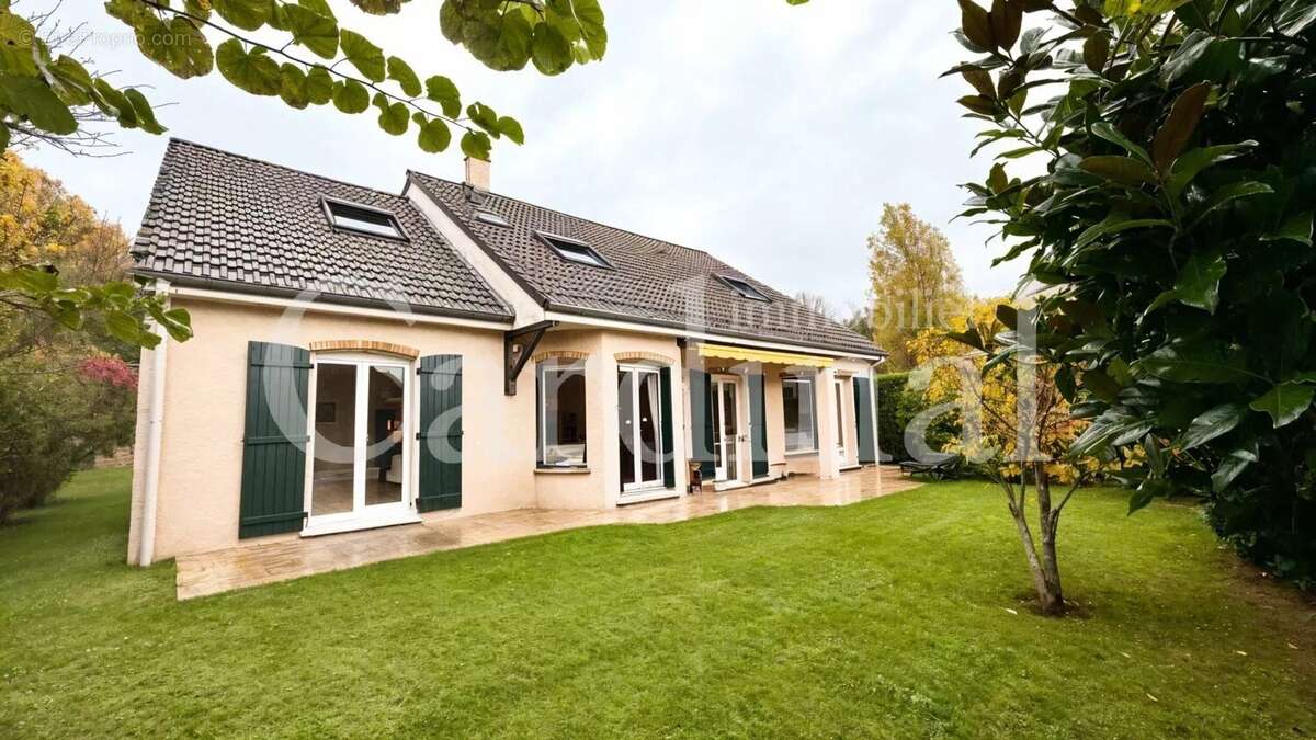 Maison à NOISY-LE-ROI