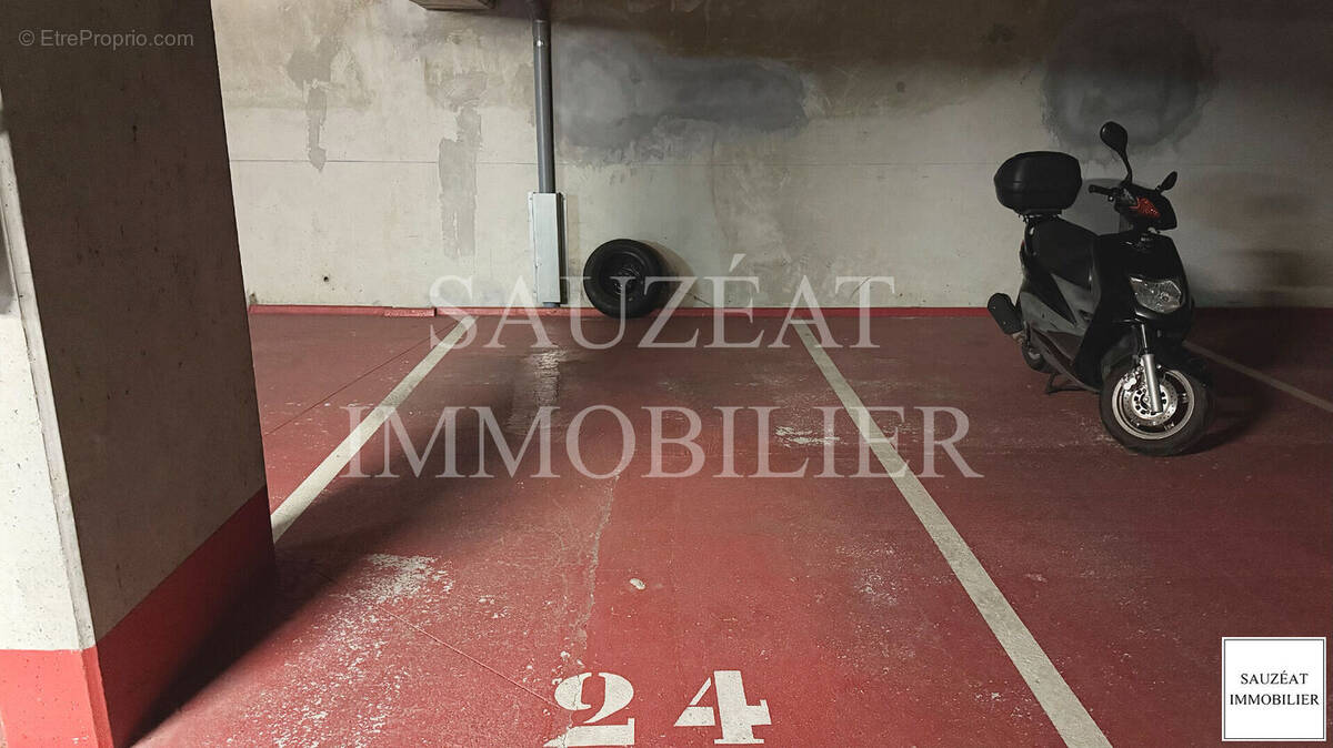 Parking à MONTROUGE