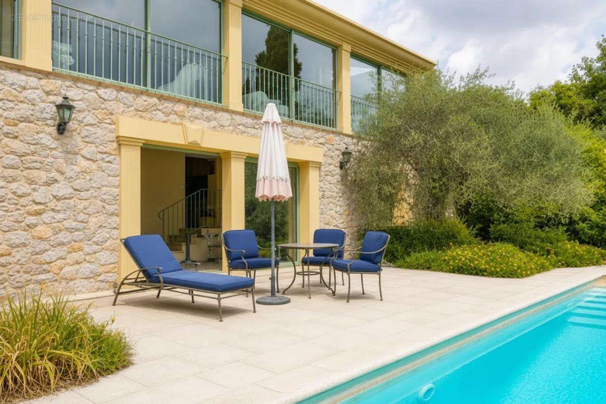 Villa avec piscine, vue sur collines, mer et lac + maison d'amis - photo 31