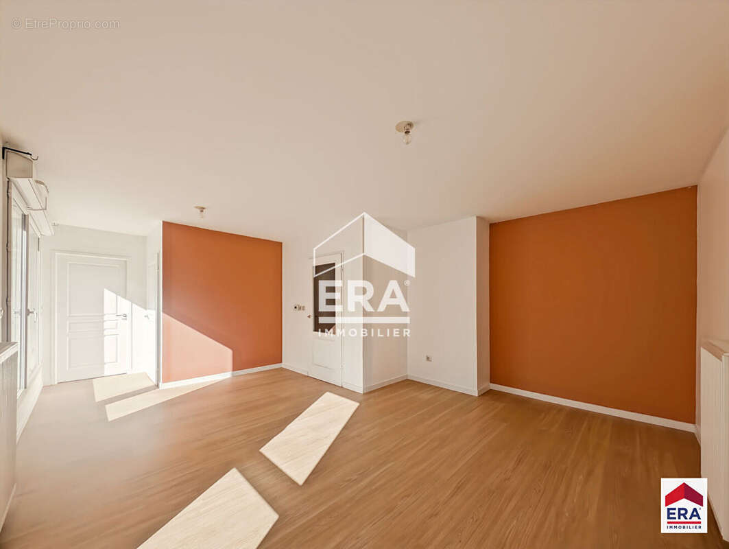Appartement - 67 m² -  Terrasse - place de parking sécurisée - Wasquehal Centre - photo 3