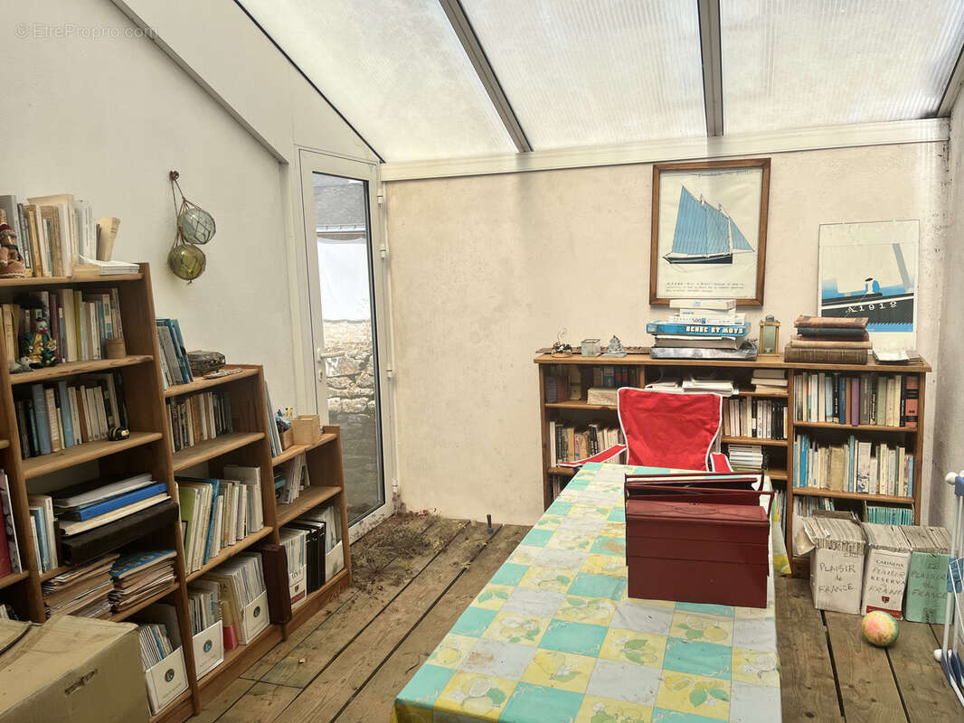 LE BONO, MOCQUARD immobilier vous propose cette maison de charme au cœur du Bono   À deux pas du port et des c - photo 11