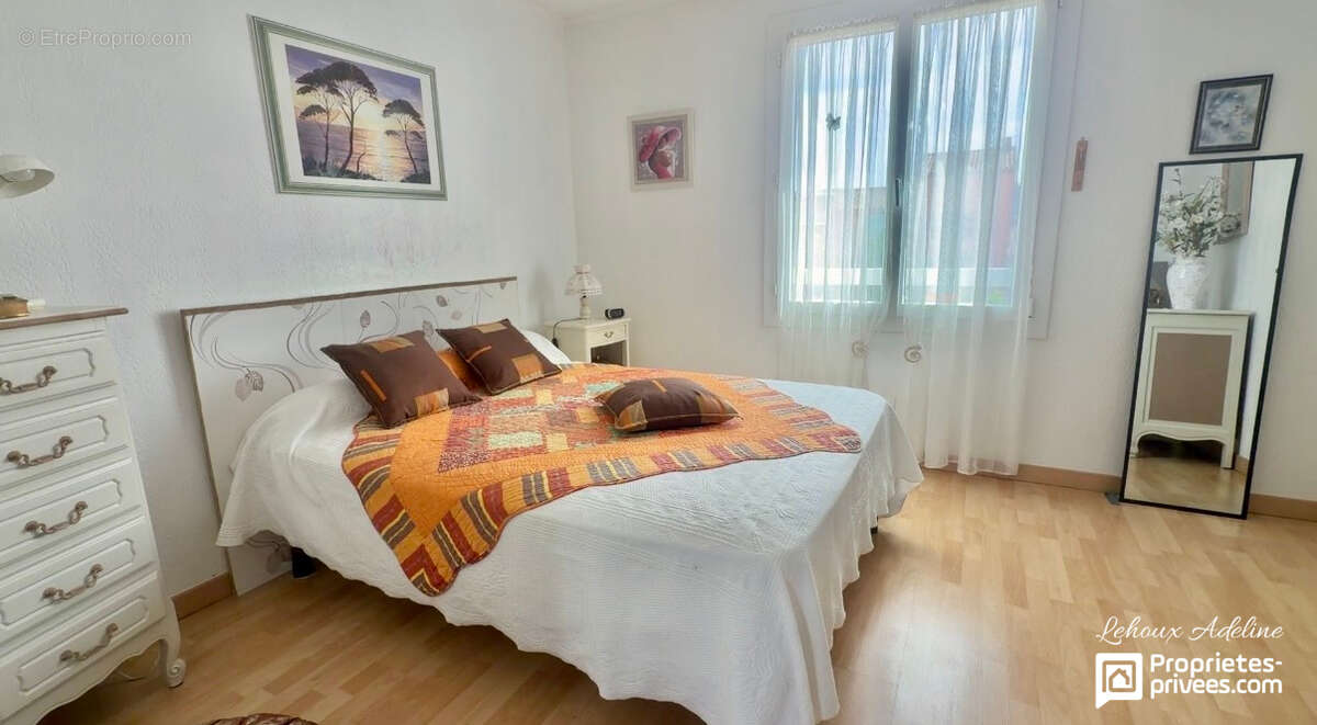 Maison à FREJUS