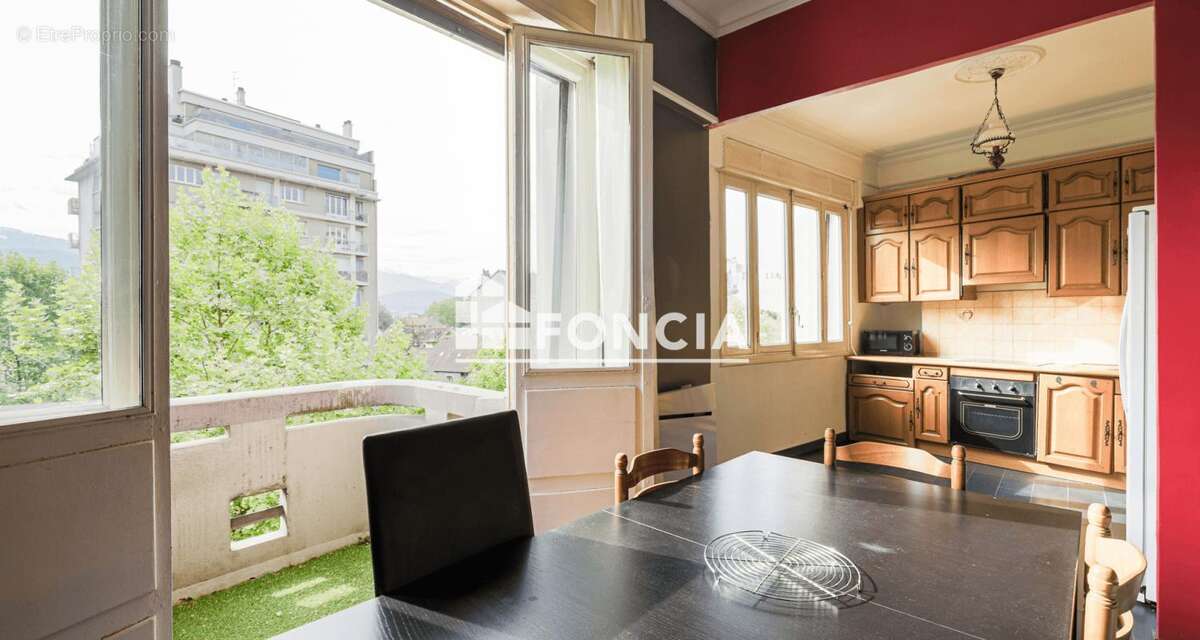 Appartement grand T2 – 61,40 m² – Grenoble Centre début libération - photo 5