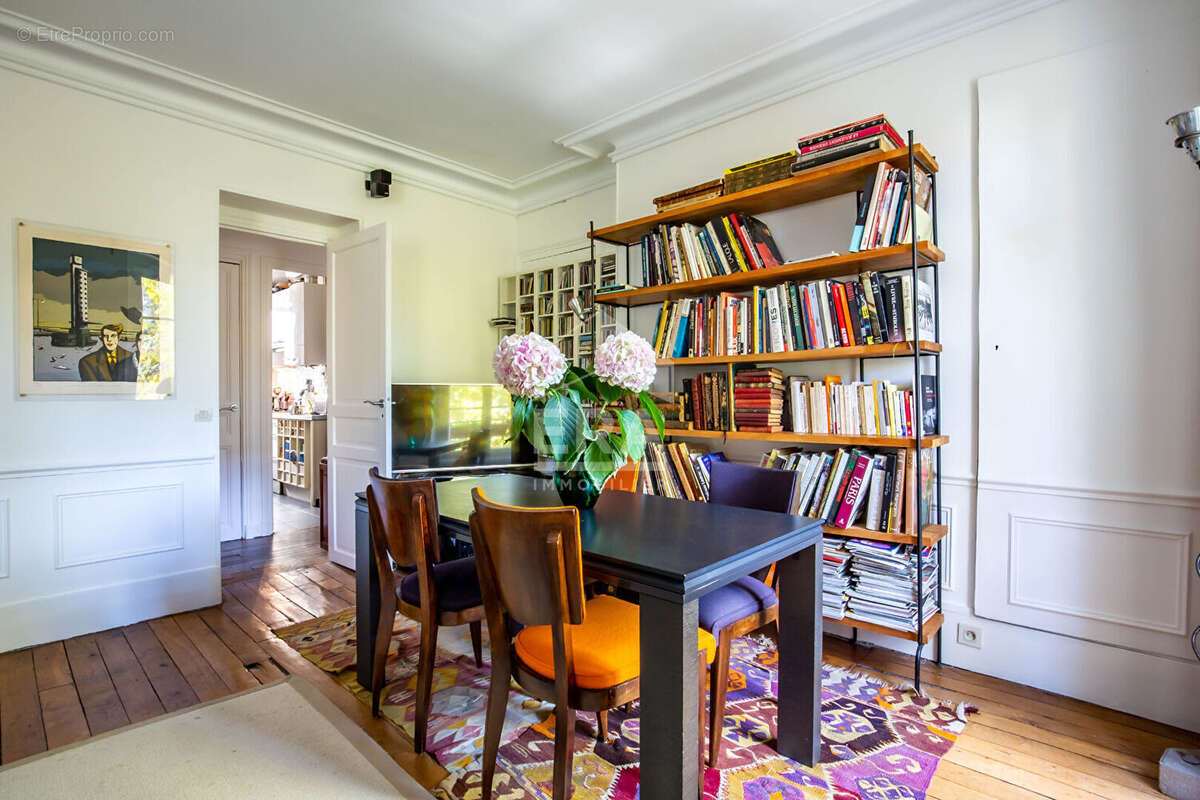 Appartement à PARIS-12E