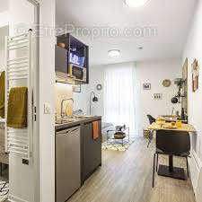 Appartement à MARSEILLE-5E