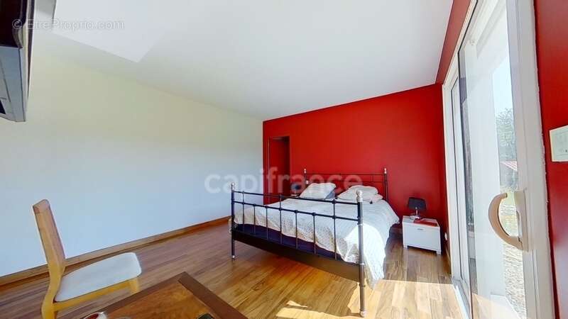 Maison à MAUVEZIN-SUR-GUPIE