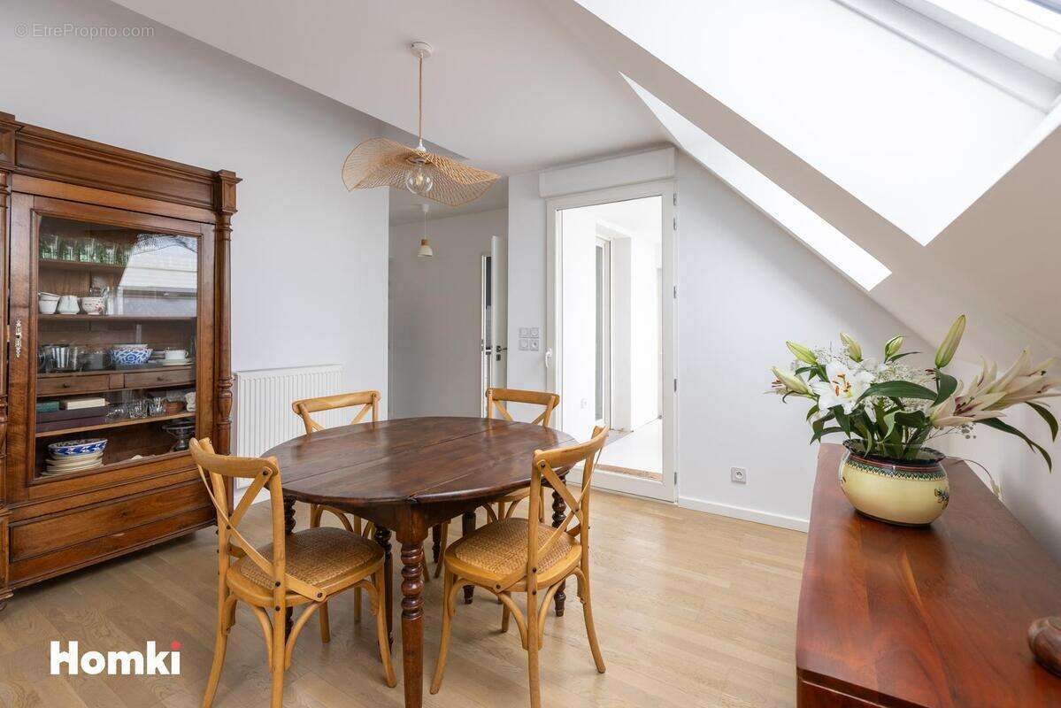 Appartement à BORDEAUX