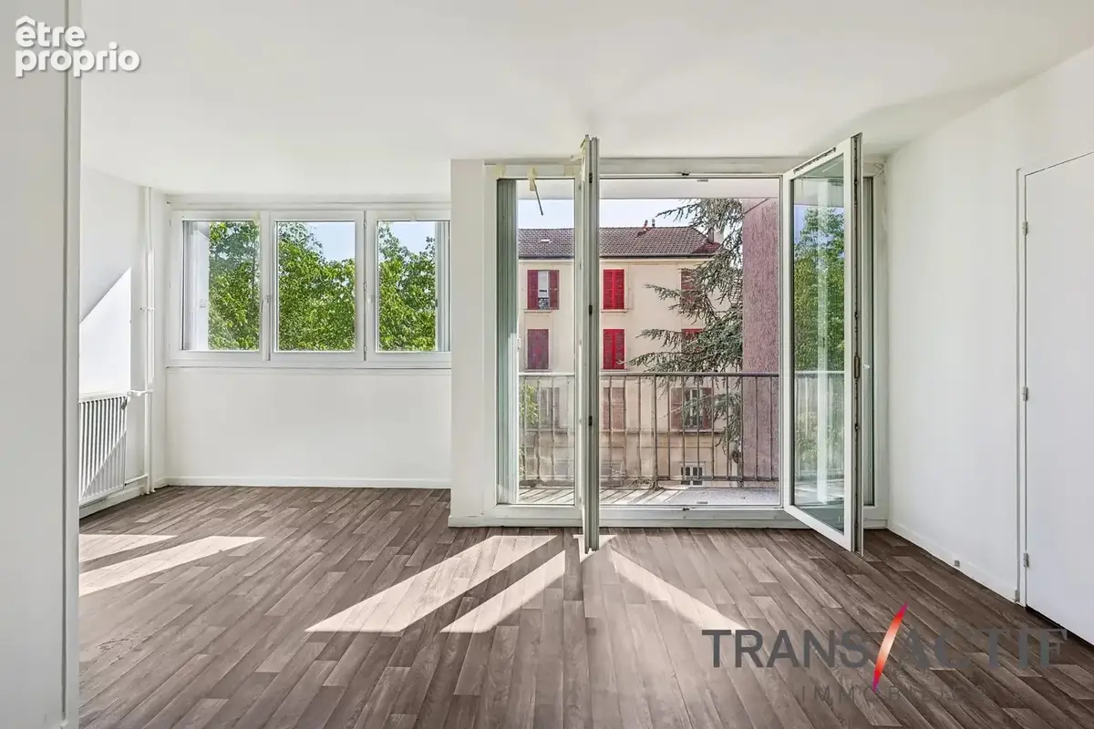 À vendre – 2 pièces de 49 m² avec parking couvert et cave - photo 2