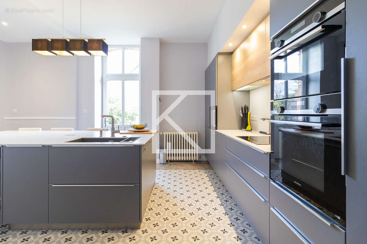 Maison 235 m² à Cholet  - photo 6