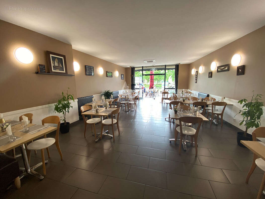 Commerce à CASTELNAUDARY