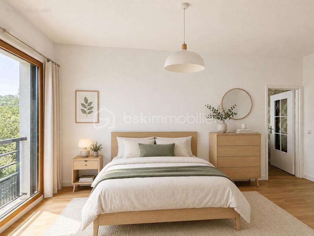 Appartement à MARNES-LA-COQUETTE