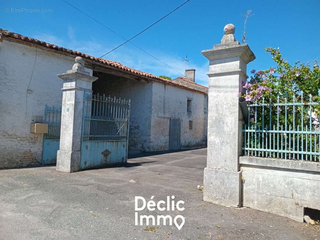 Maison à LA BROUSSE