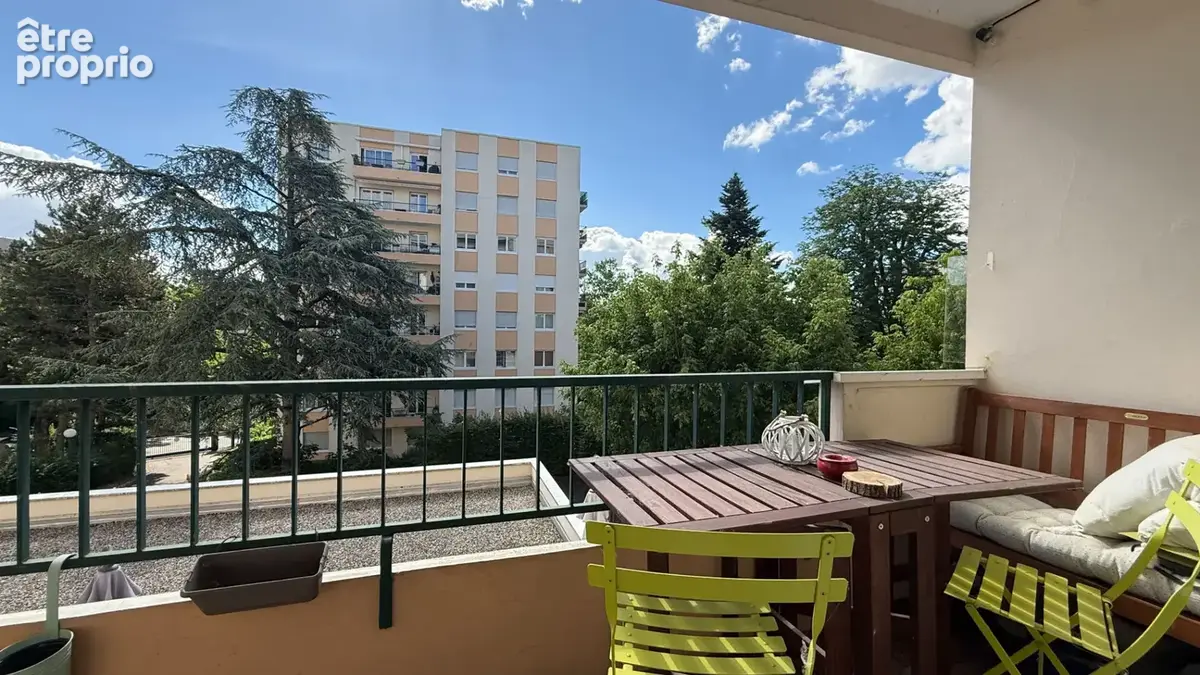 Appartement La Mulatiere 4 pièce - photo 10