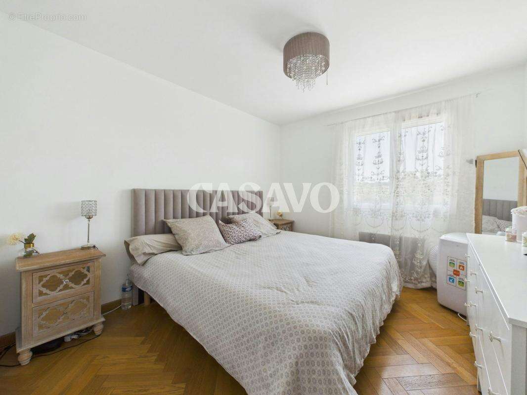 Vente Maison 5 pièces de 89m² - 69200 Vénissieux - photo 9