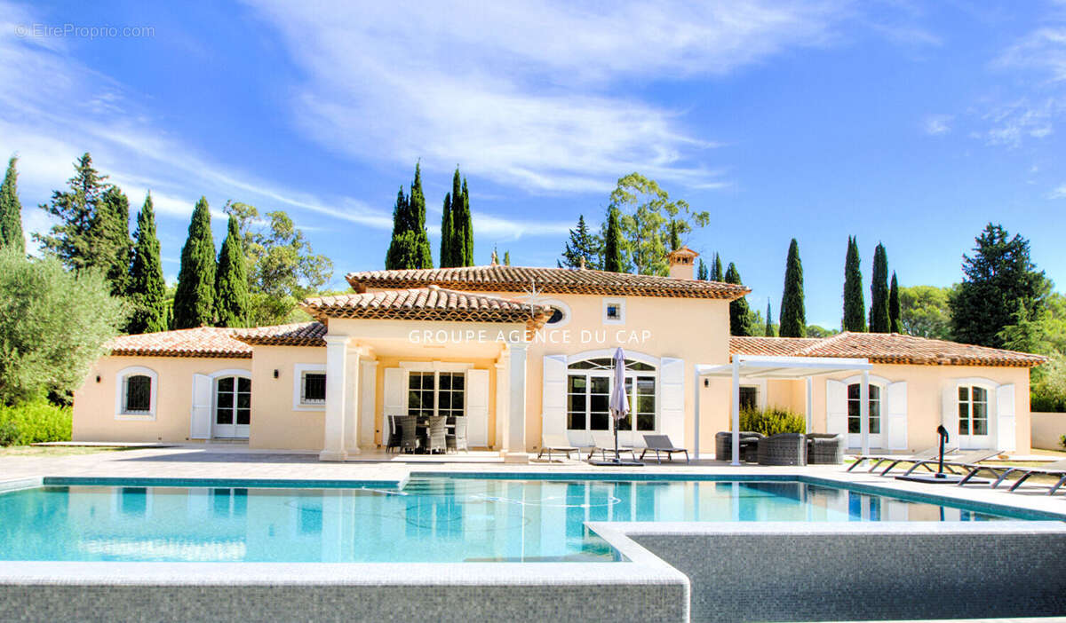 Villa 270m² entierement de plain pied  domaine prive puget sur argens - photo 11