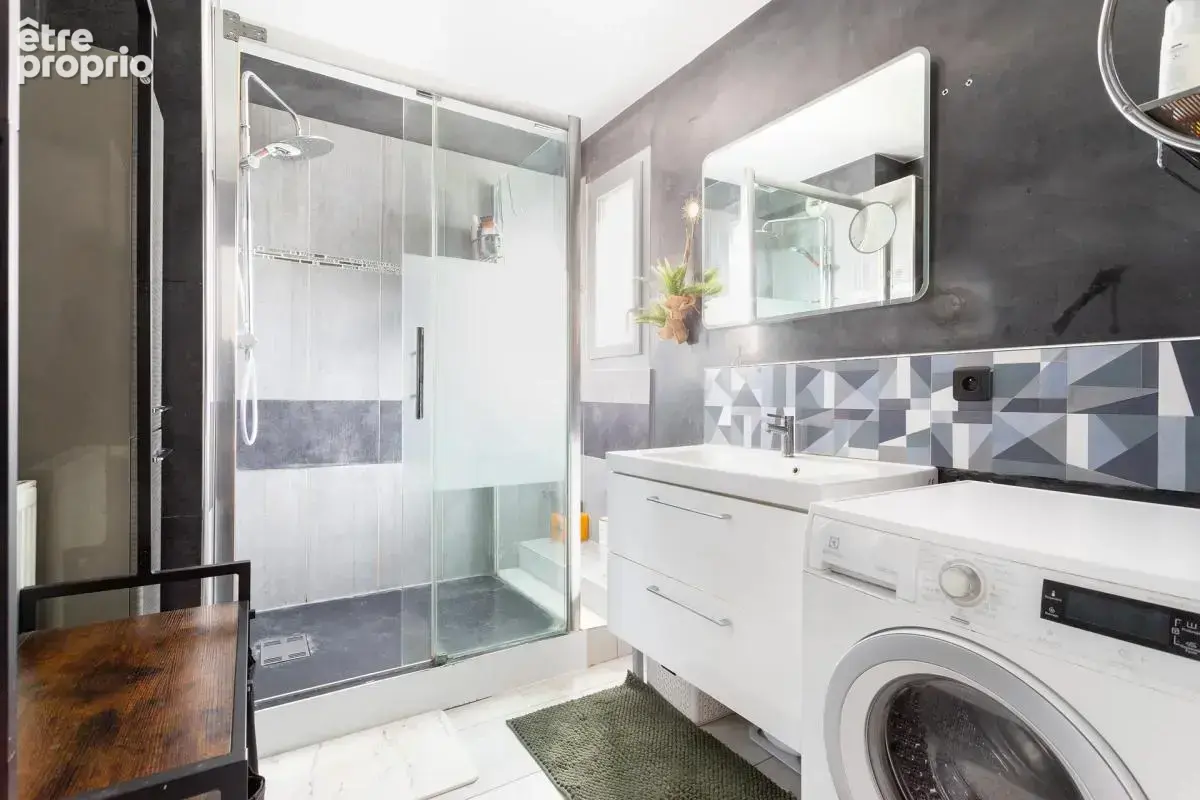 Maison de 5 pièces de 105 m² situé à Lille - photo 12