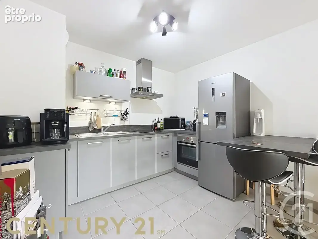 Appartement 2 pièces 43 m² à vendre à Sathonay-Camp (69580) - photo 3