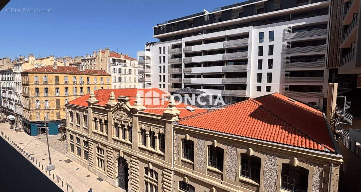 Appartement à MARSEILLE-2E