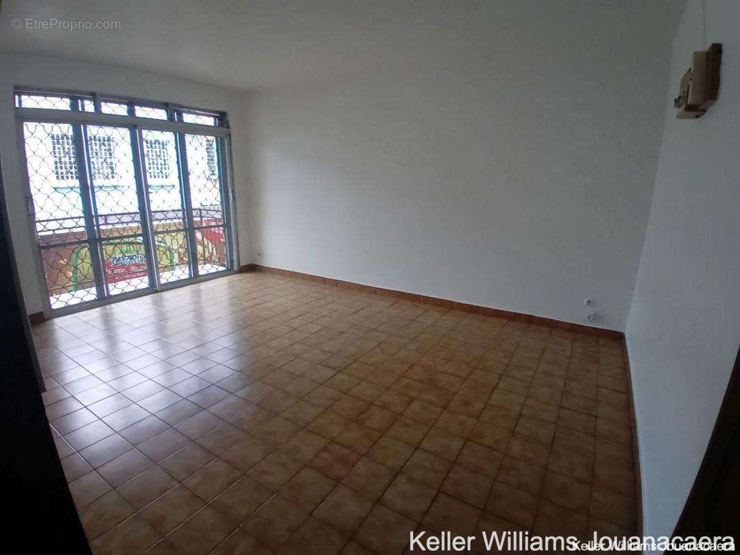 Appartement à FORT-DE-FRANCE