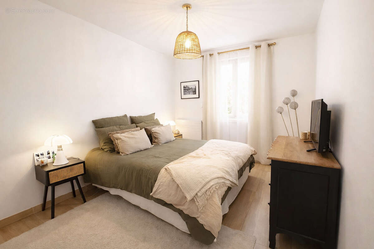 Appartement à LE THOLONET