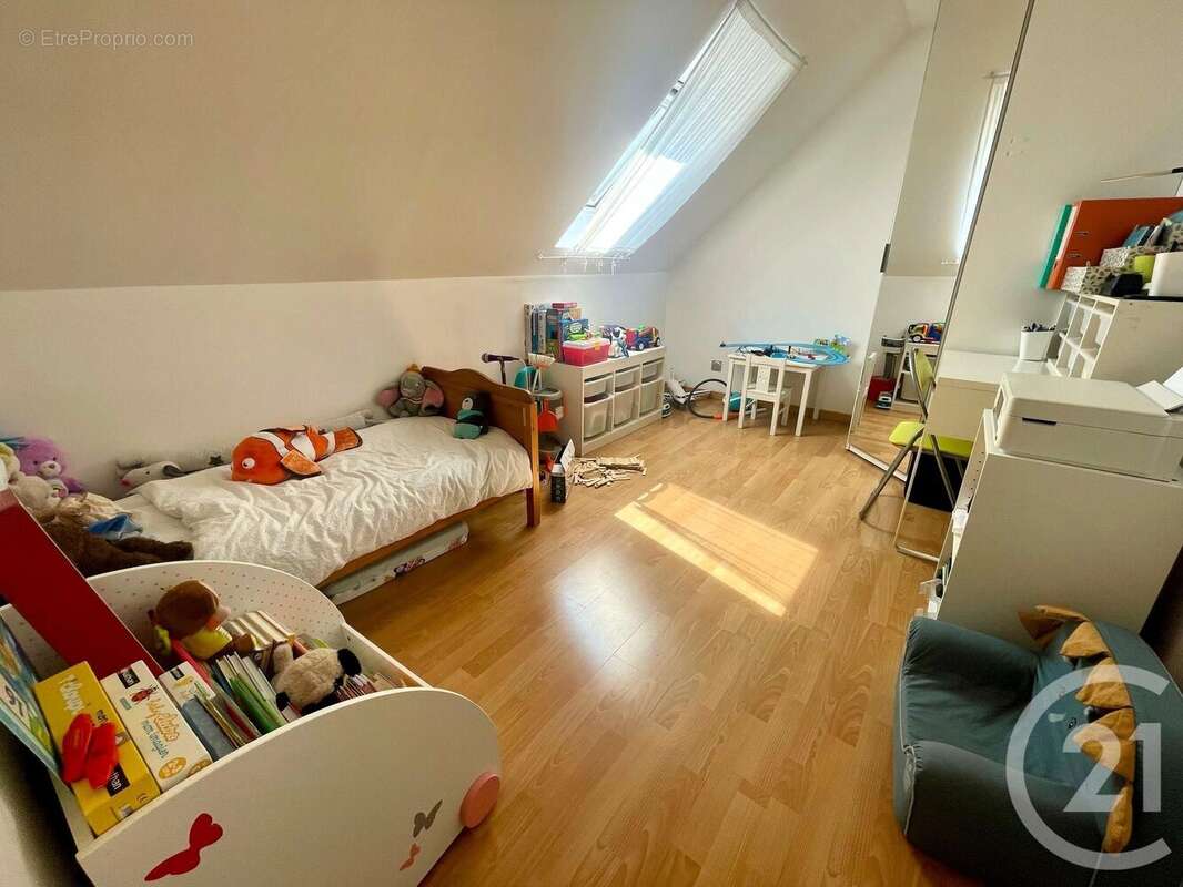 Maison à DAMMARTIN-EN-GOELE