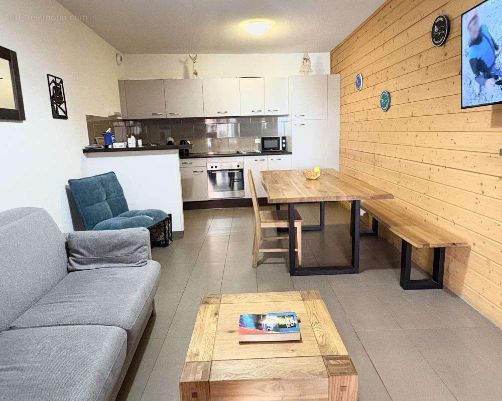 Appartement à FONT-ROMEU-ODEILLO-VIA