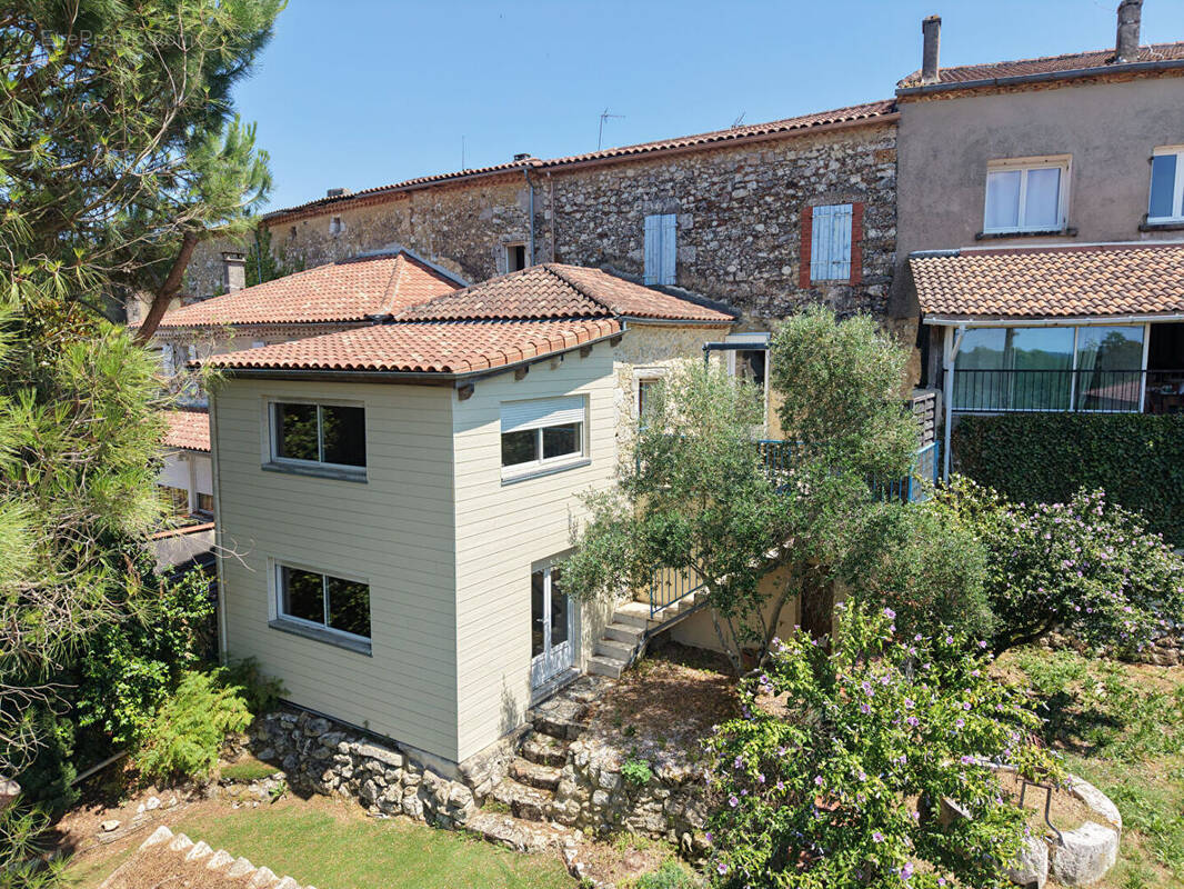 Maison à GONDRIN
