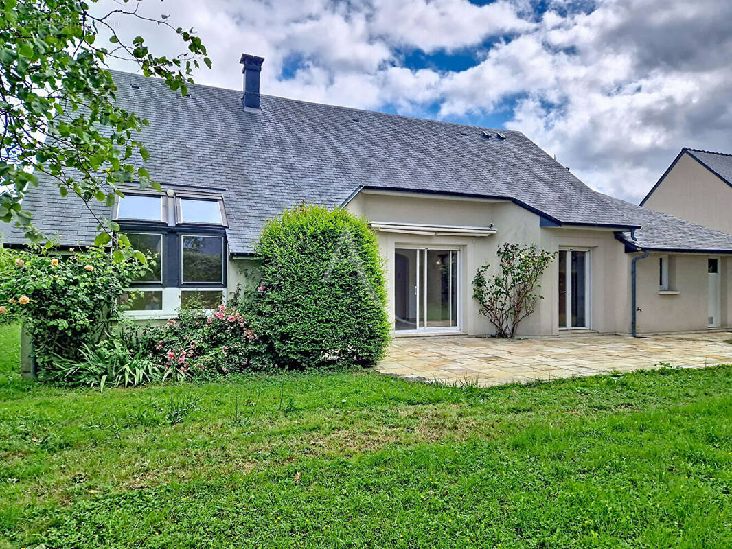Maison à LE PLESSIS-GRAMMOIRE