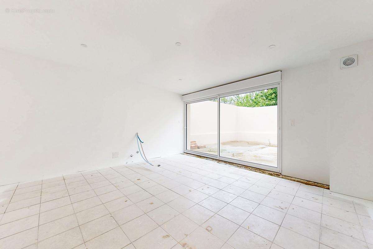 Maison familiale T6 de 180 m² avec terrasse et double garage – À 5 minutes de Mirepoix - photo 11