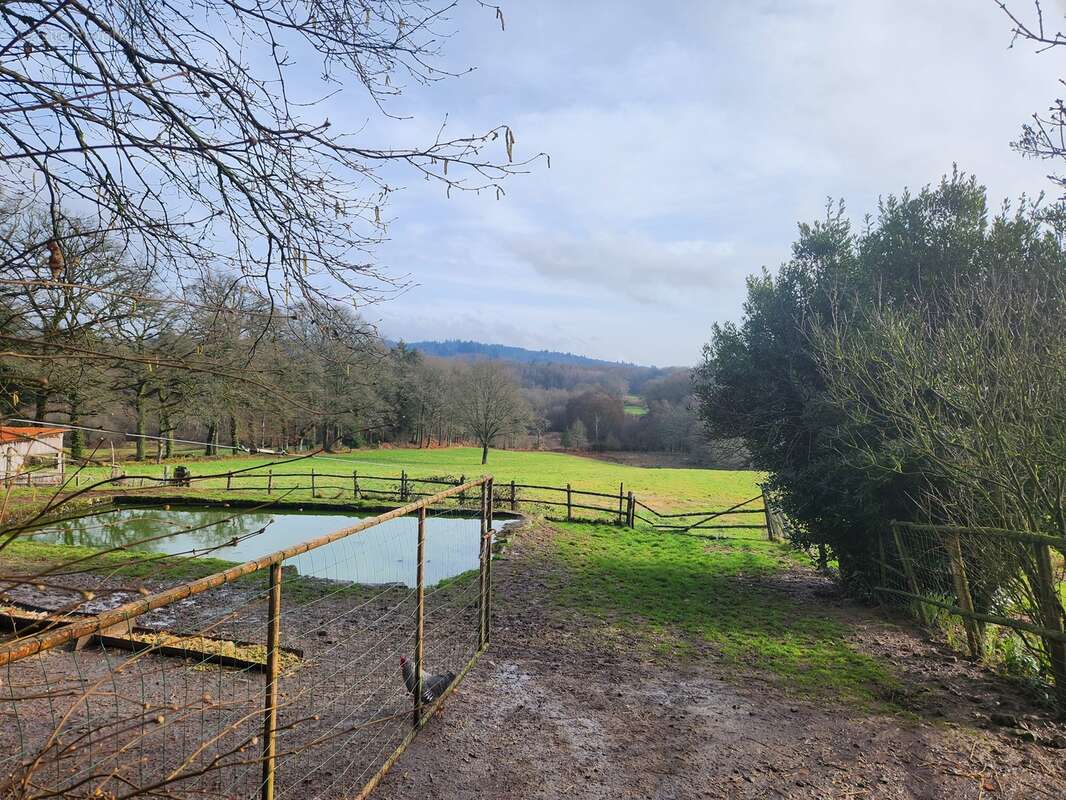 Maison à BONNAC-LA-COTE