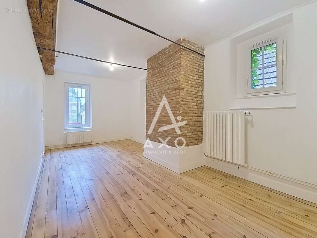 Grande maison rénovée à Auneuil   grange et jardin clos - photo 12