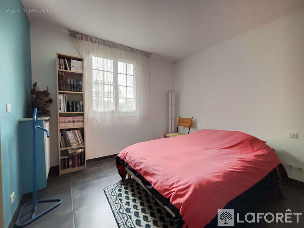 Maison à GIF-SUR-YVETTE