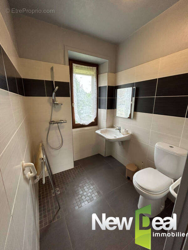 Maison à ARNAC-POMPADOUR