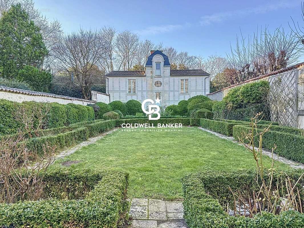 Maison à LA ROCHELLE