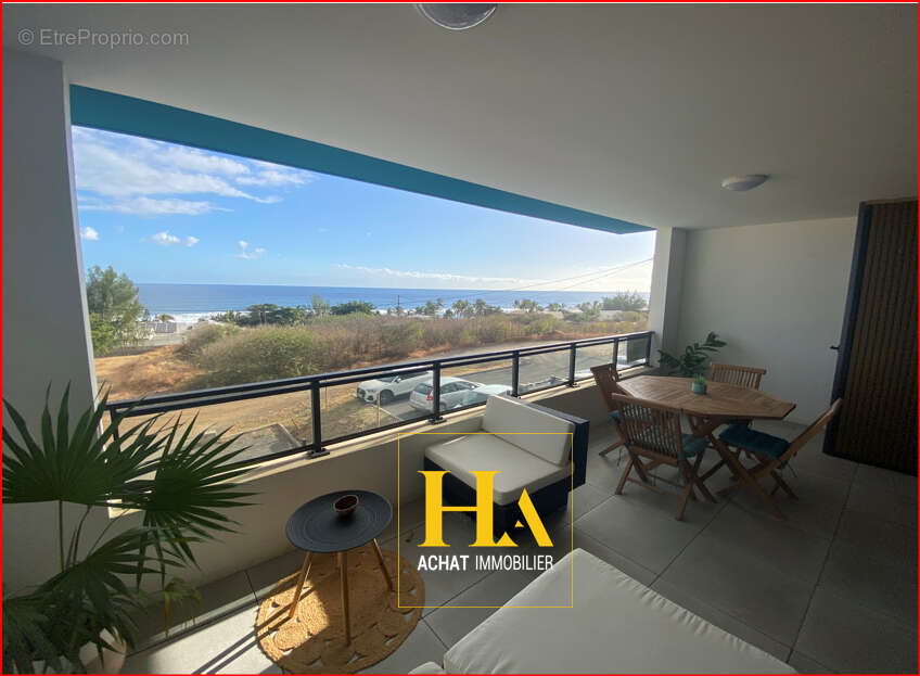 Appartement à LES TROIS-BASSINS