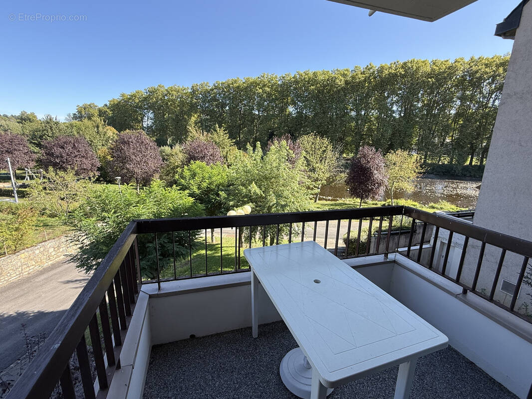 Appartement à ESPALION