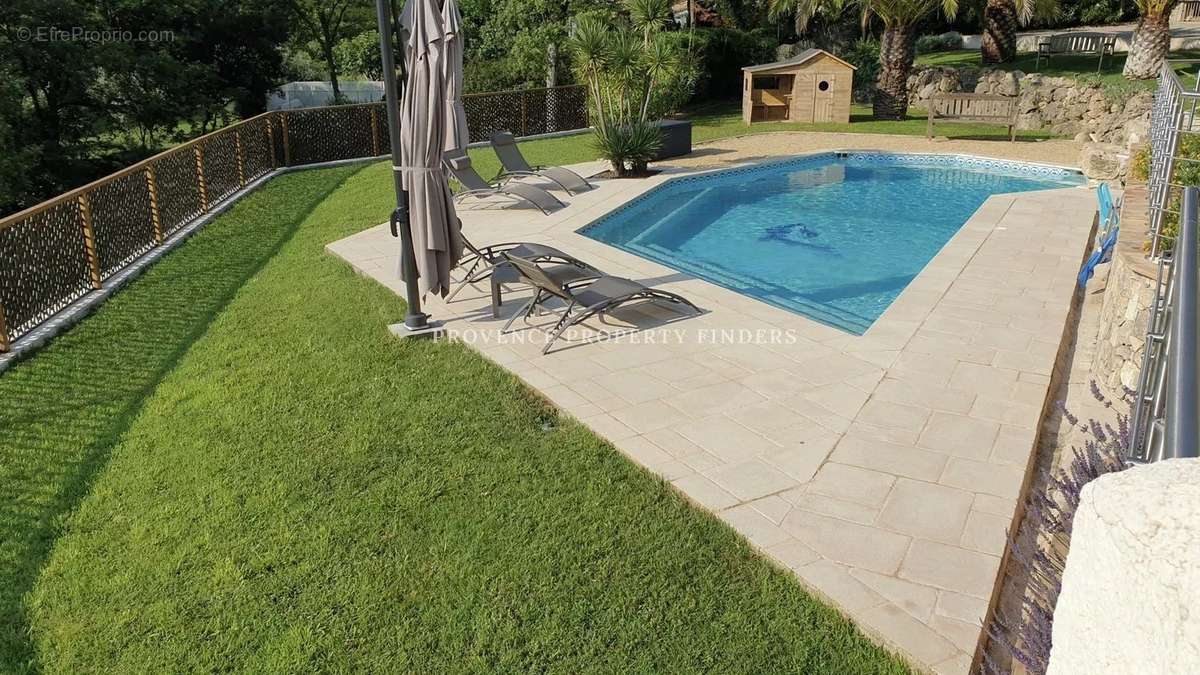 Maison à DRAGUIGNAN