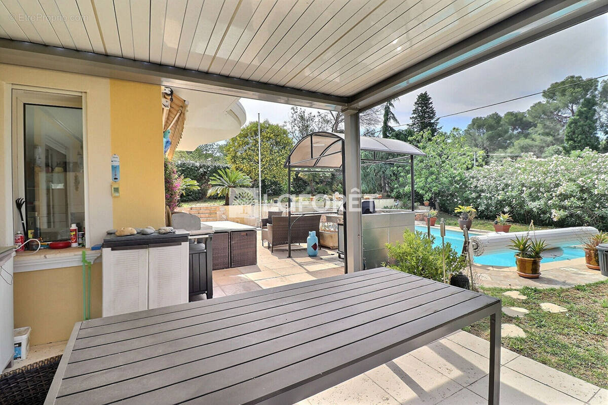 Maison à SAINT-RAPHAEL