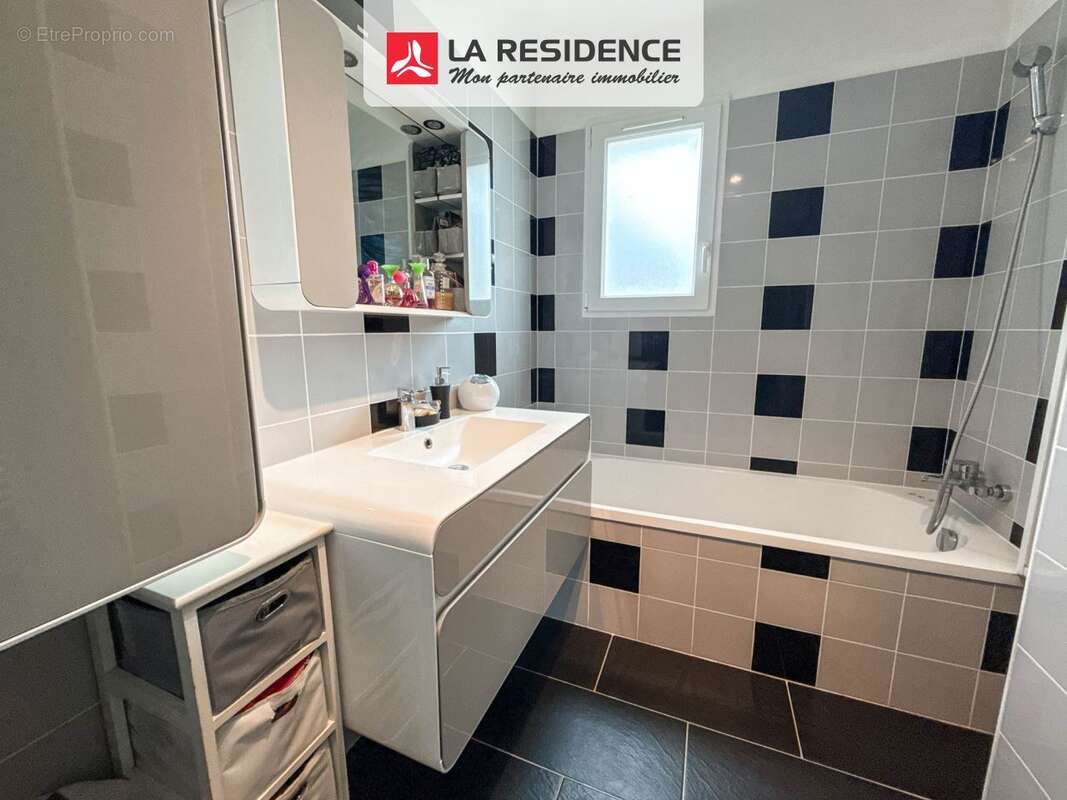 Maison à LA VERRIERE