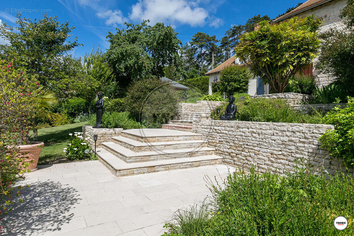 Maison à BRUEIL-EN-VEXIN