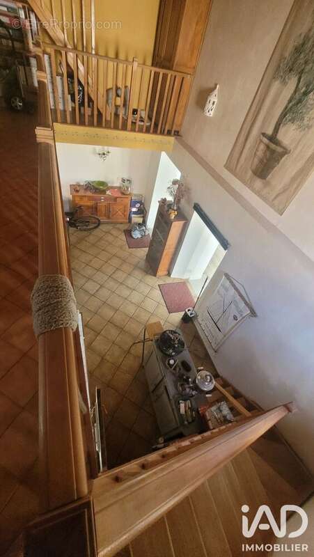 Maison 138 m² à Etrepilly  - photo 8