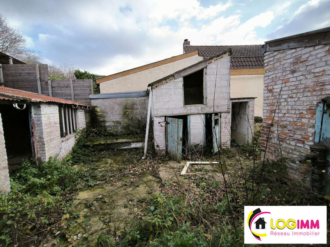 Maison à PRESEAU