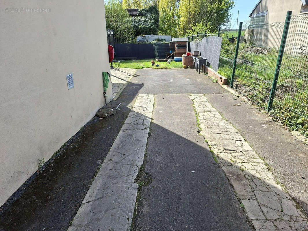 Maison à LABOISSIERE-EN-THELLE